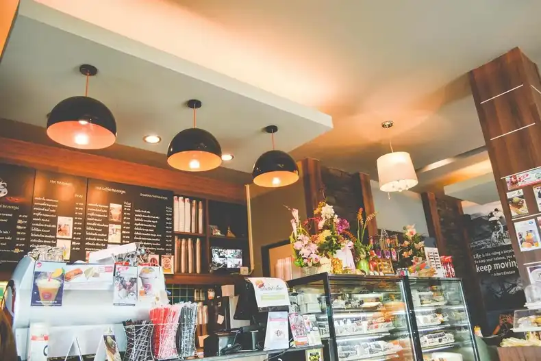 How to increase restaurant sales with digital menu boards