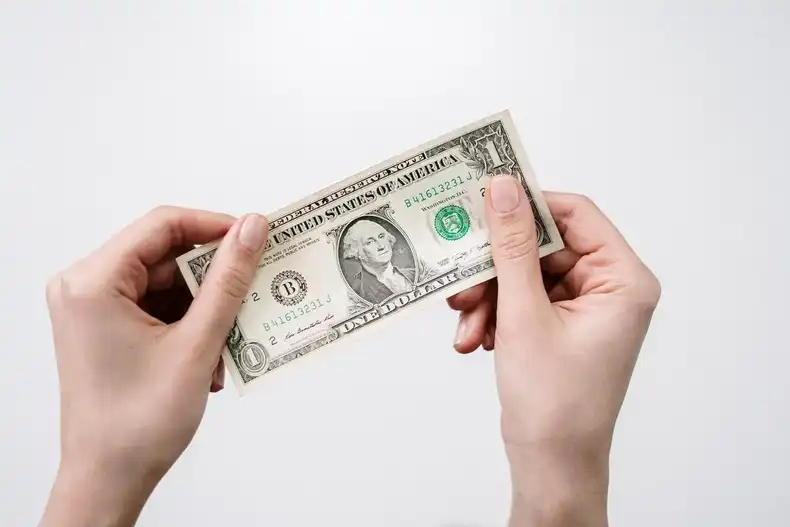 What is the price of digital signage?